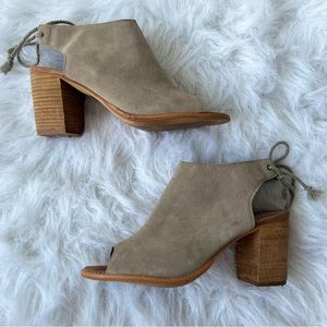 Toms Majorca Peep Toe Shoes Taupe Beige color Suede Women’s 10
